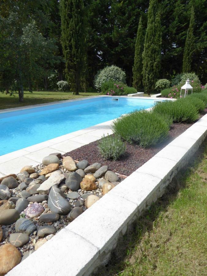 Bed and Breakfast Manoir Laurette Saint-Martin-Petit Екстер'єр фото